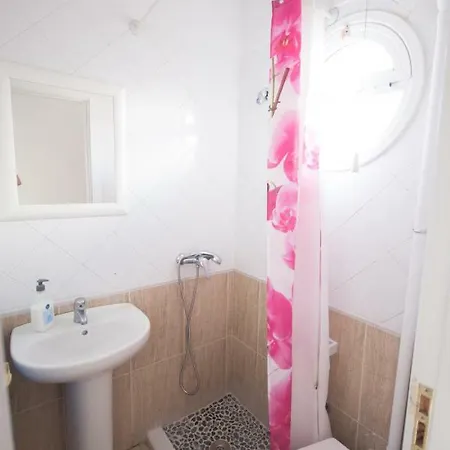 Cozy Townhouse Close To The Beach Arona (Tenerife)